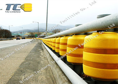 satın al Otoyol / Karayolu Yıldızı Üretimi İçin Çarpma Önleyici Rolling Güvenliği Yol Bariyeri online manufacture