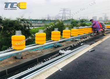 satın al Çıkarılabilir Karayolu Rulo Bariyeri Galvanizli Çelik Çerçeve Korozyona Dirençli online manufacture
