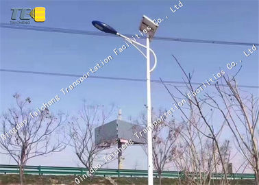 Good price Soğuk Beyaz Güneş Enerjili Yol Lambaları 6M 30w Açık Led Güneş Sokak Lambası çevrimiçi