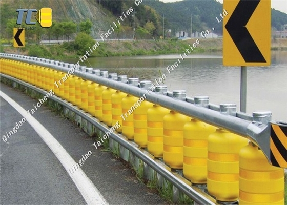 Otoyol Çarpışma Karşıtı Koruyucu Çit Galvanize Yol İzolasyon Güvenlik Bariyeri
