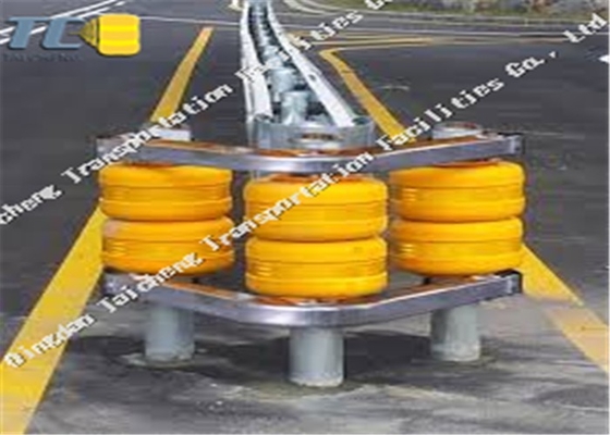Trafik Anti Çarpışma Otoyol Rol Barrier Anti korozyon Sıcak Galvanizli Çelik