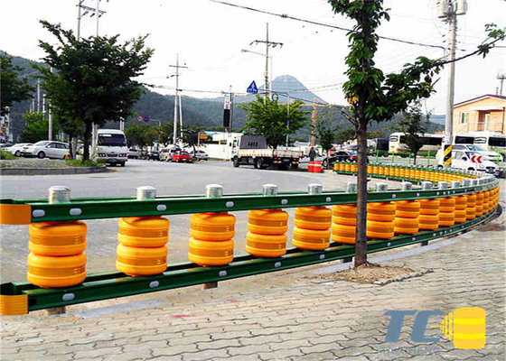 Good price Otoyol Otokorkuluk için Karayolu Trafik Güvenliği EVA Makaralı Bariyer çevrimiçi