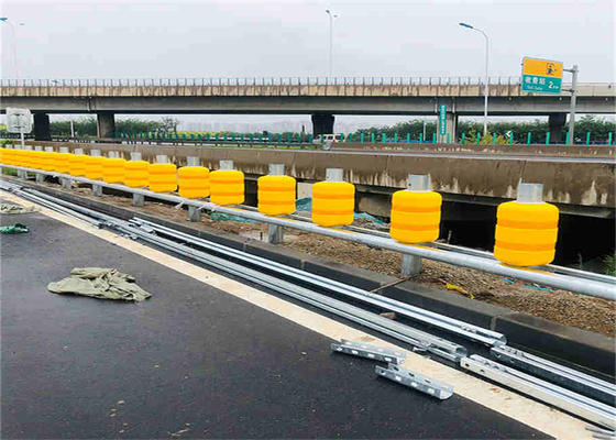 Good price Küçük Yarıçap Eğrileri Yol Güvenliği Makaralı Bariyer Sıcak Daldırma Galvanizli çevrimiçi