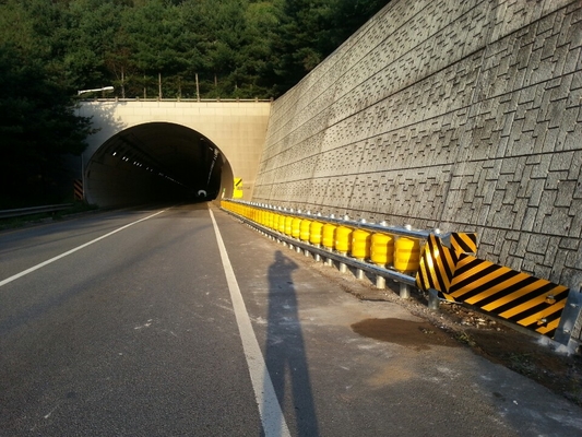 Good price Çift Fırçalı Otoyol Rol Barrier Anti korozyon Düşük bakım çevrimiçi