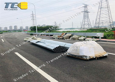 Good price Kavisli Yokuş Aşağı Rulo Korkuluk Yol Anti Çarpışma Rolling Guard Bariyer çevrimiçi