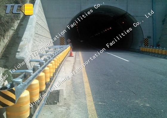 Good price Sarı Yol Otoyol Medyan Bariyerleri Güvenliği 10KM çevrimiçi